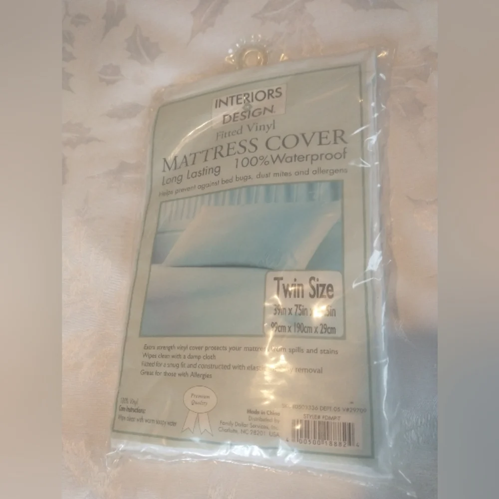 New Interiors Design Twin Fitted Extra Strength Vinyl Mattress Cover 39 x 75 In
